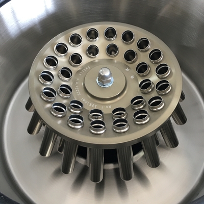 O centrifugador médico LT53 5300rpm de Cence dobra o rotor do balanço do rotor 4200rpm