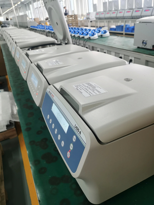 Centrífuga de plasma L420-A L420 Velocidade máxima 4200 rpm