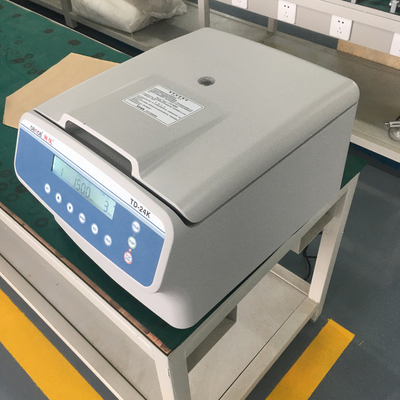 Centrífuga de baixa velocidade Cence TD-24K para 24 cartões de gel sanguíneo 2000rpm