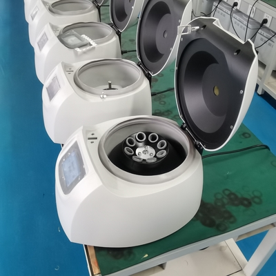 Centrífuga de baixa velocidade Cence TD4 4000 RPM, capacidade para 8x15ml