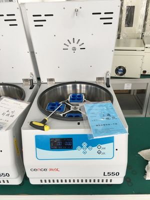 Centrífuga de Laboratório L550 Cence, 5310xg RCF Máx., Capacidade 4x500ml, Baixo Ruído <65dB(A), Centrífuga de Bancada de Baixa Velocidade