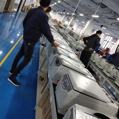 Centrífuga Refrigerada de Alta Velocidade para Bancada Modelo H1650R com Velocidade Máxima de 16500rpm e RCF Máximo de 21532xg